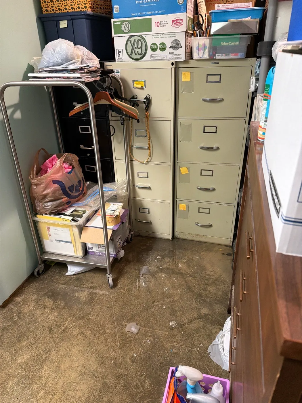 Large-scale water extraction in Walden Pond business space